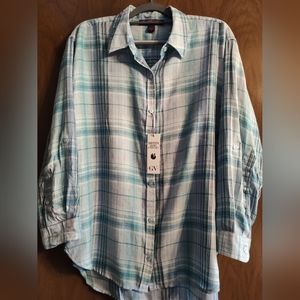 GLORIA VANDERBILT (NWT) Ladies Button Up Blouse Size Large. Long Adj. Sleeves
